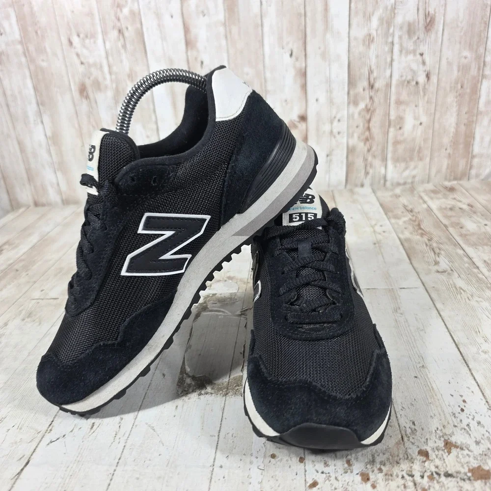 New Balance Black and White Men's Sneakers